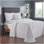 Ensembles de literie 100% coton de la collection Charleston, couvre-lit et taie décorative en chenille 4 pièces lavable à la machine doux et respirant avec broderie géométrique, toutes saisons