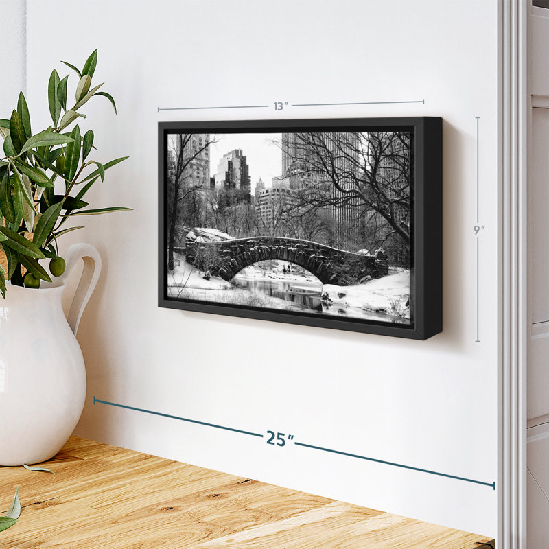 «Central Park BW Wall Art», H 9 po x l 13 po