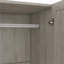 Armoire à 3 portes avec tablettes