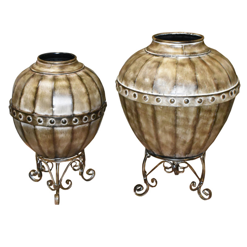 Annabell Metal Pot Planter