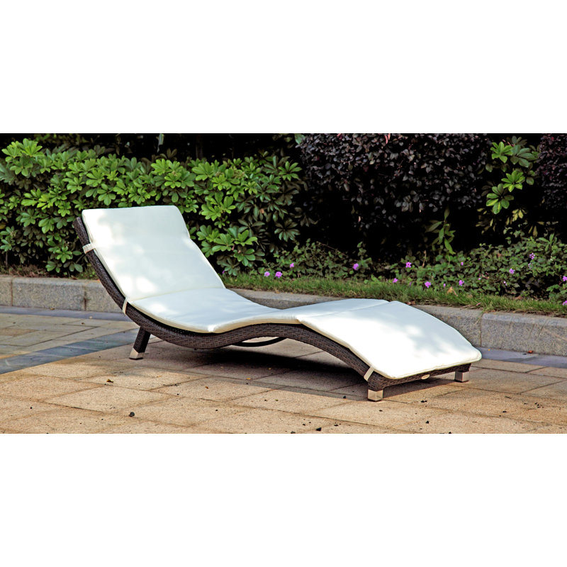 Caracas 185cm Long Single Chaise with Cushions