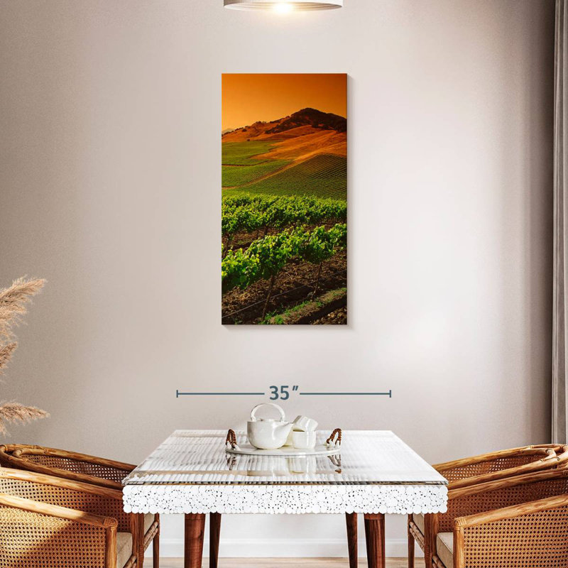 Carneros Vineyard Twilight, H 30 po x l 15 po