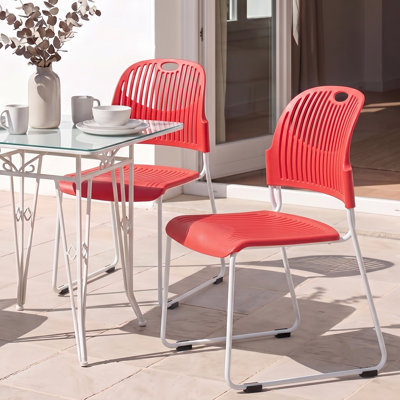  Ensemble de 2 chaises de patio empilables en plastique entièrement assemblées et sans accoudoirs, chaises empilables avec structure en métal, chaises d'appoint pour l'intérieur et l'extérieur