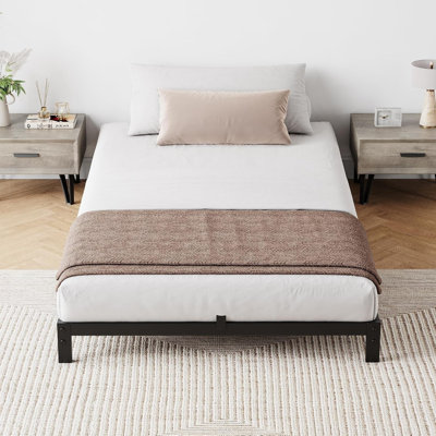 Cadre de lit plateforme en métal robuste – Taille California King, hauteur 15 cm, lattes en acier résistantes, aucun sommier requis, silencieux, rangement sous le lit, montage facile – Taille : California King 15 cm