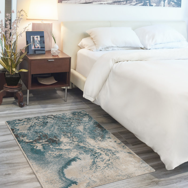 Odelia Abstract Indoor Rug, Rectangle 2'2" x 3'9"