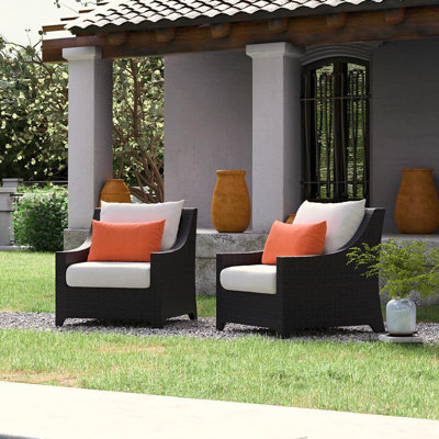 Chaise de patio avec coussins Sunbrella Fionnula
