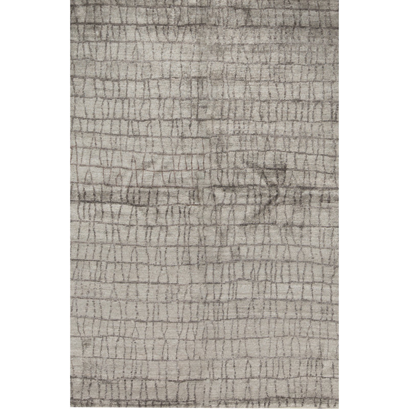 Windsom Geometric Area Rug in Gray