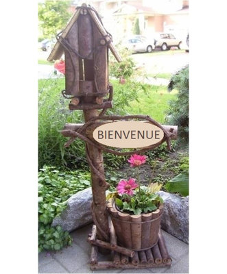 Maisonnette de 32 po x 7 po x 6 po Paquin