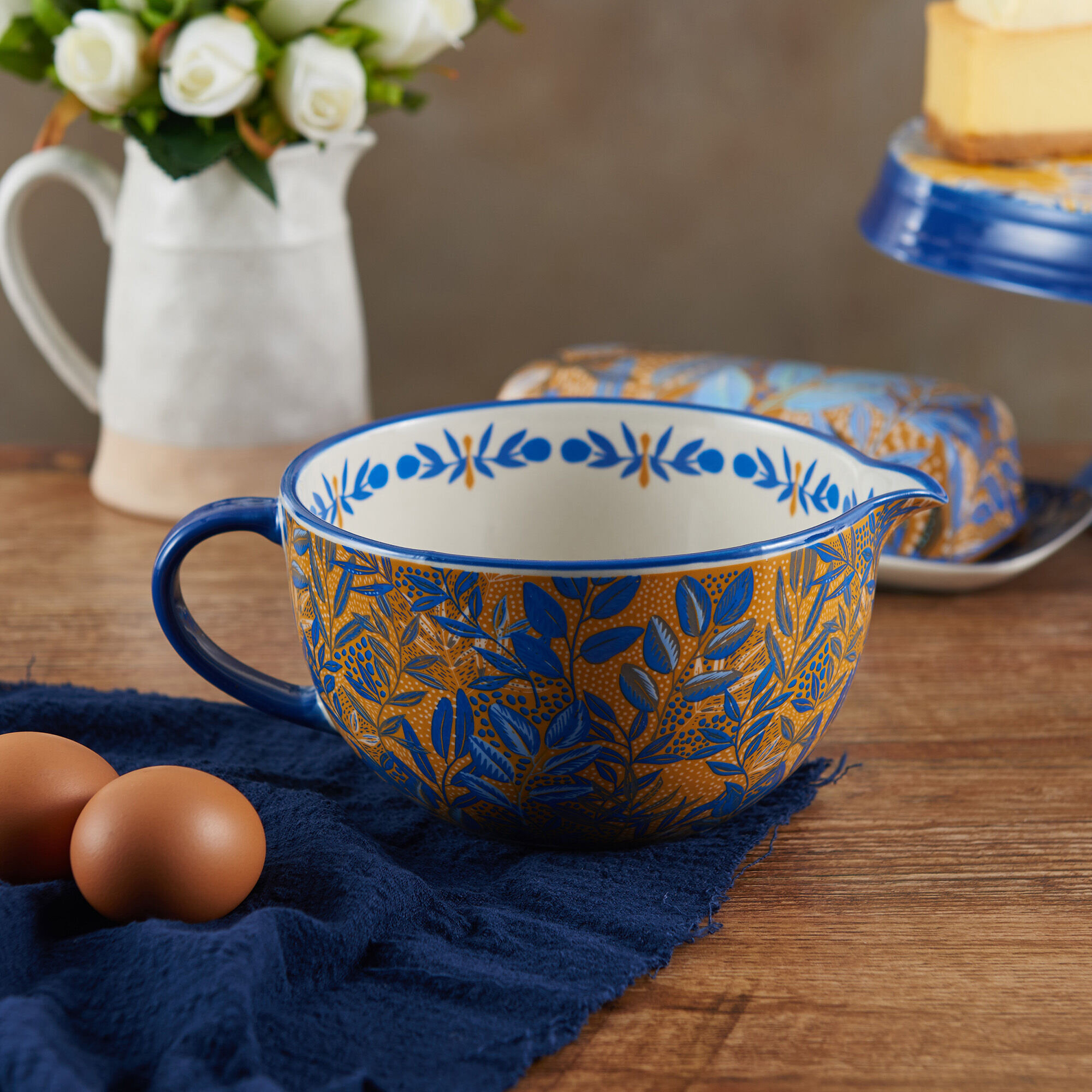 Nested Ceramic Measuring Cups Multi-color Floral Design Gold