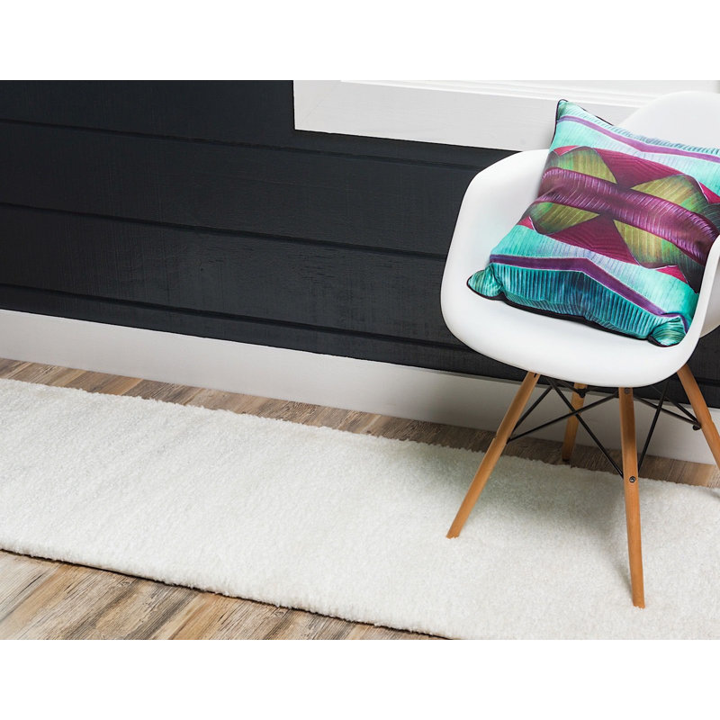 Carrie Indoor Rug, Runner 2'2" x 6'7"