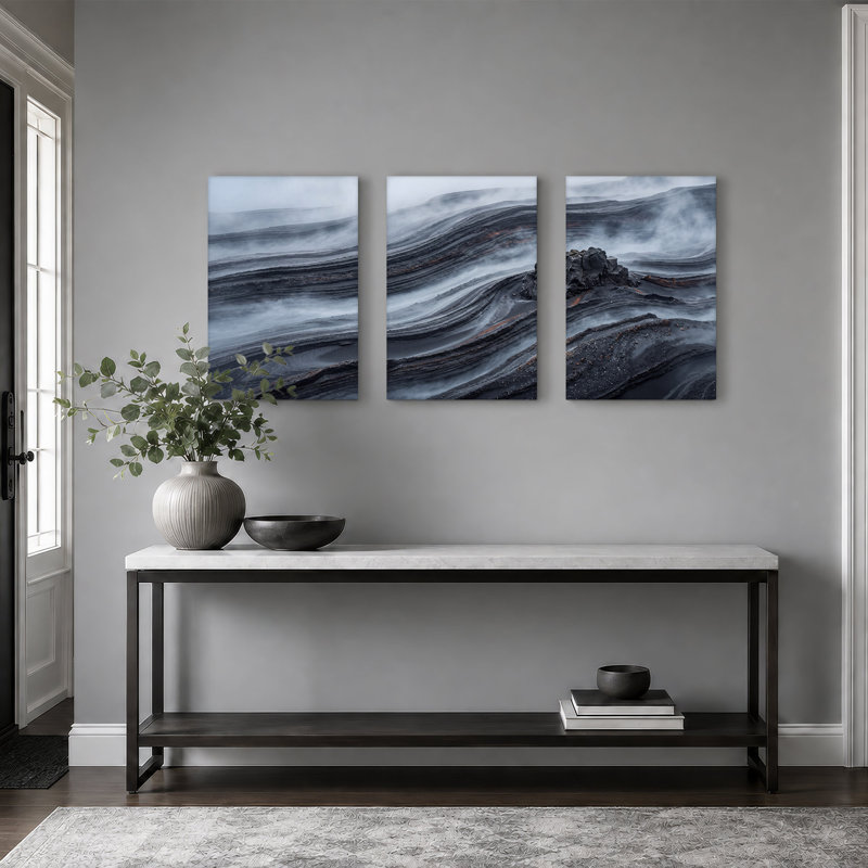 «Dark Layered Rock Formation Misty», ensemble de 3 toiles murales, H 36 po x l 24 po x 3 pièces