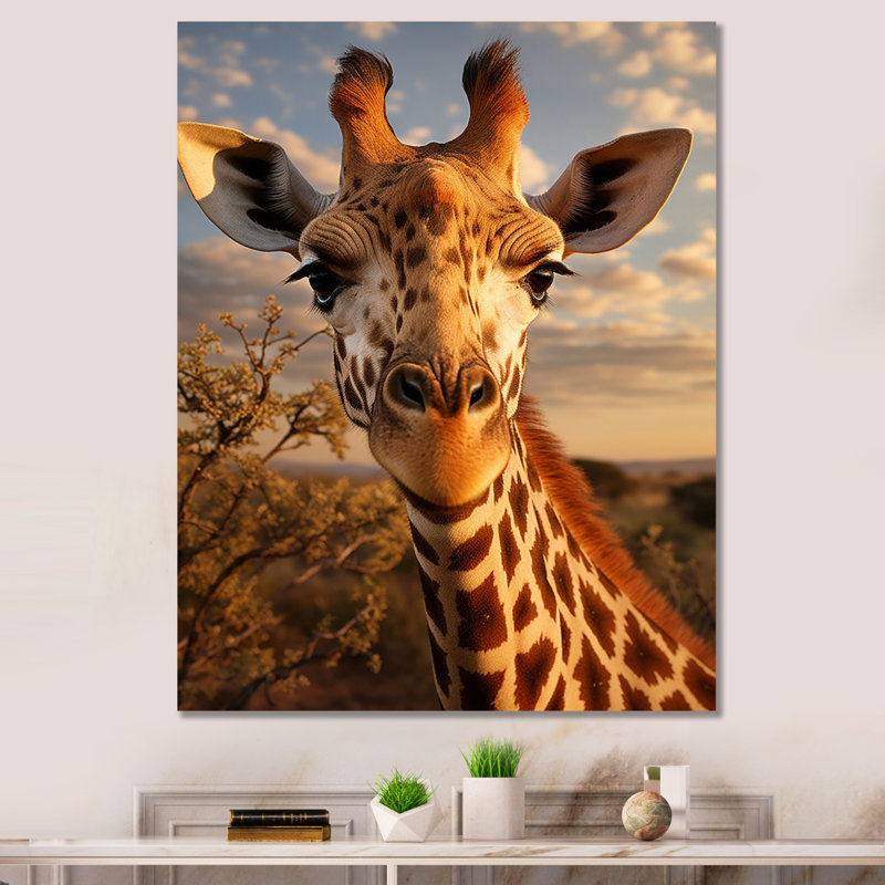 «Giraffe Portrait Vibrant - Animals», reproduction sur toile, H 32 po x l 16 po x P 1 po, Toile tendue