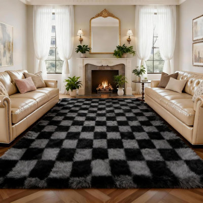 Rectangle 160 cm x 230 cm Shaggy Washable Area Rug