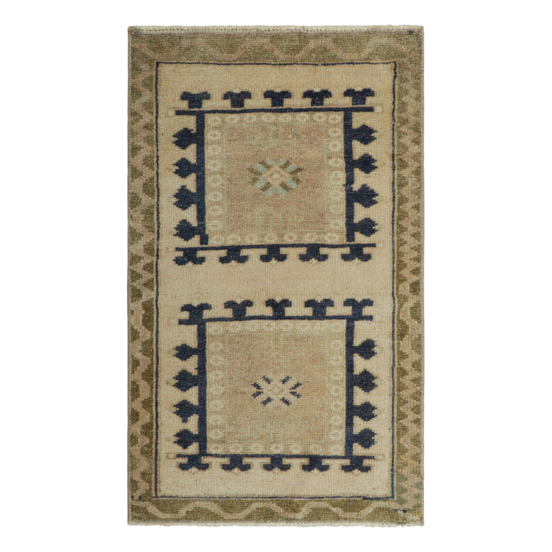 One-of-a-Kind 1'8x2'7 Hand Knotted Area Rug