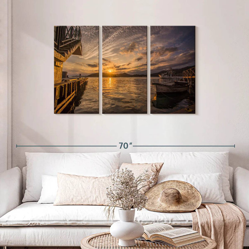 Sebbie Guanaja Island Sunset, 28" H x 45" W