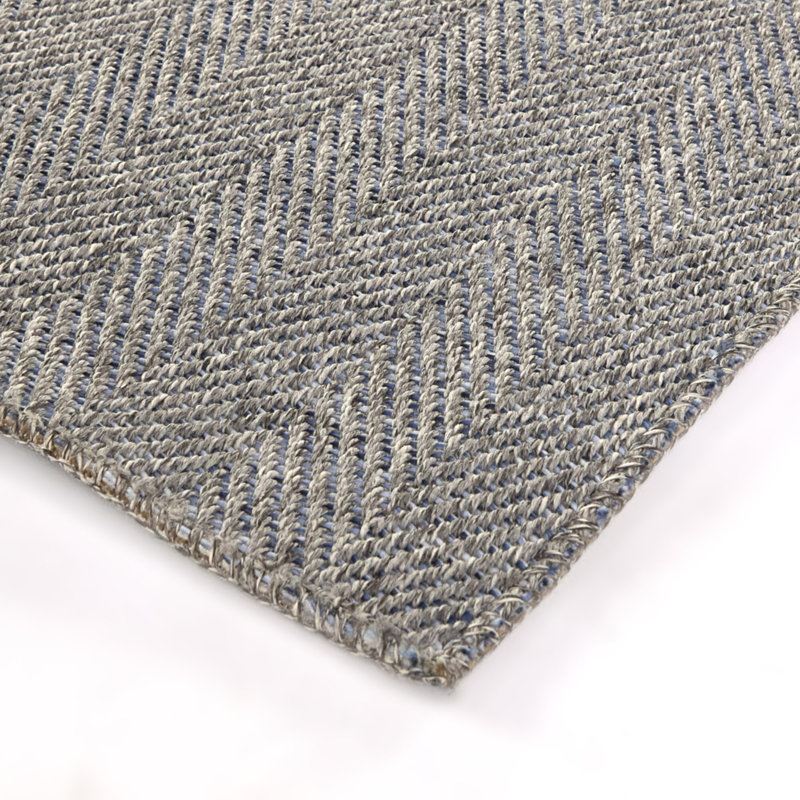 Tapis intérieur / extérieur noir Yarborough, Rectangle 5 pi 3 po x 7 pi