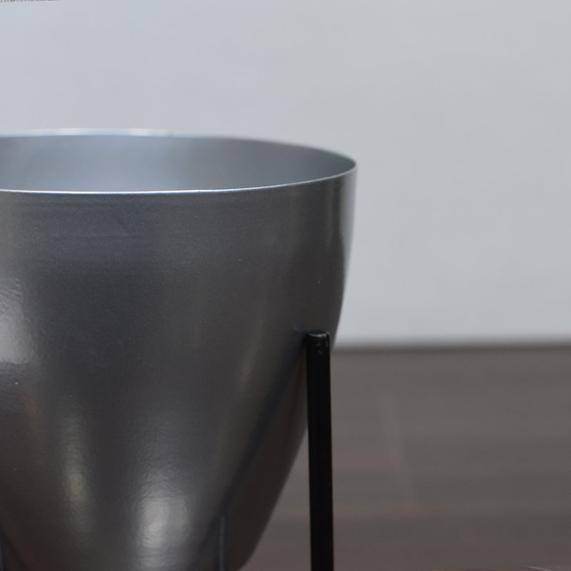 Handmade Metal Pot Planter, Silver