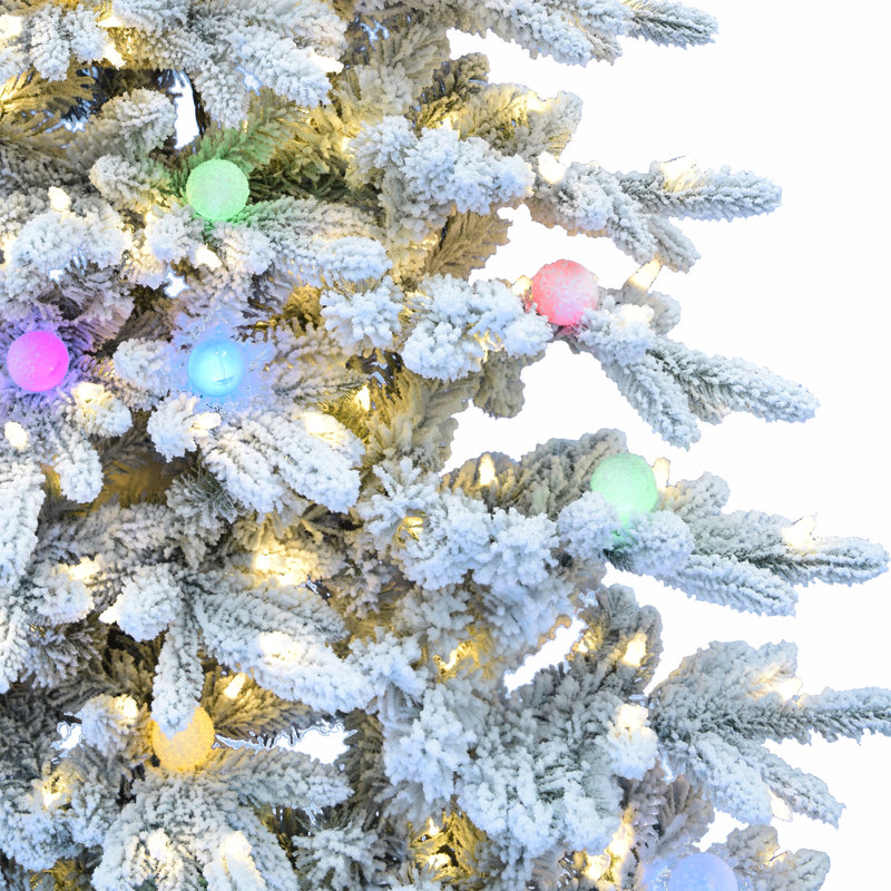Arbre de Noël artificiel enneigé 6,5 pi avec DEL blanc chaud Fraser Hill Farm, H 6,5 pi