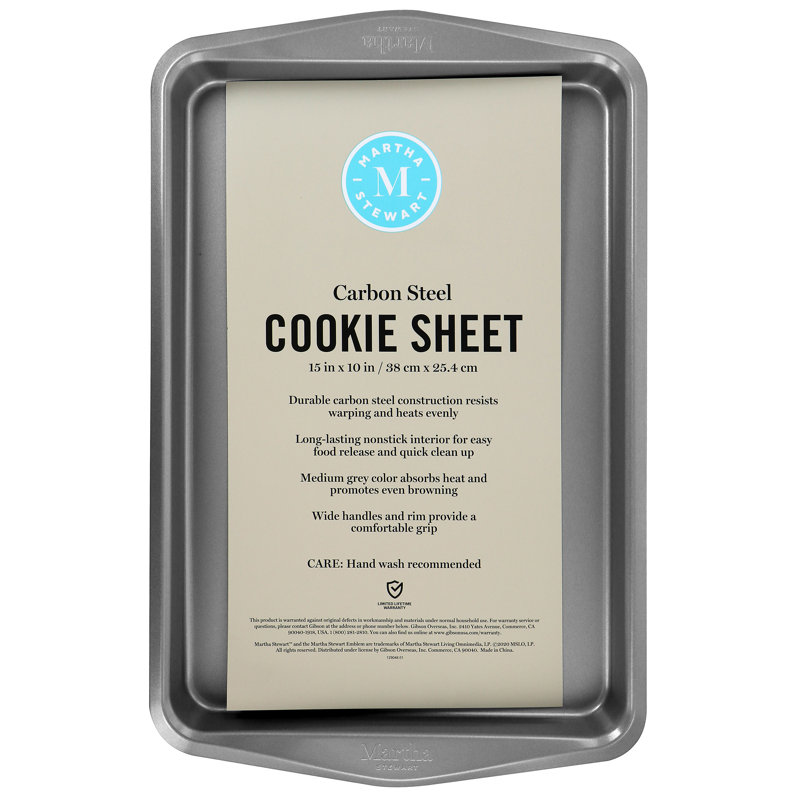 Medium Gray Non-Stick Carbon Steel Cookie Sheet, 17.5in