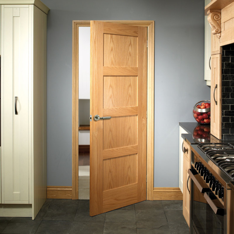 Internal Oak Shaker 4 Panel, 2040mm H x 626mm W x 40mm D