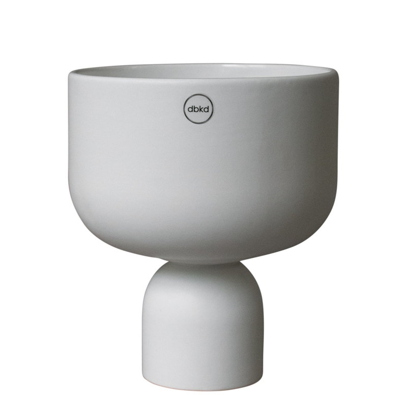 Post Pot White, 7.87'' H x 7.09'' W x 7.09'' D