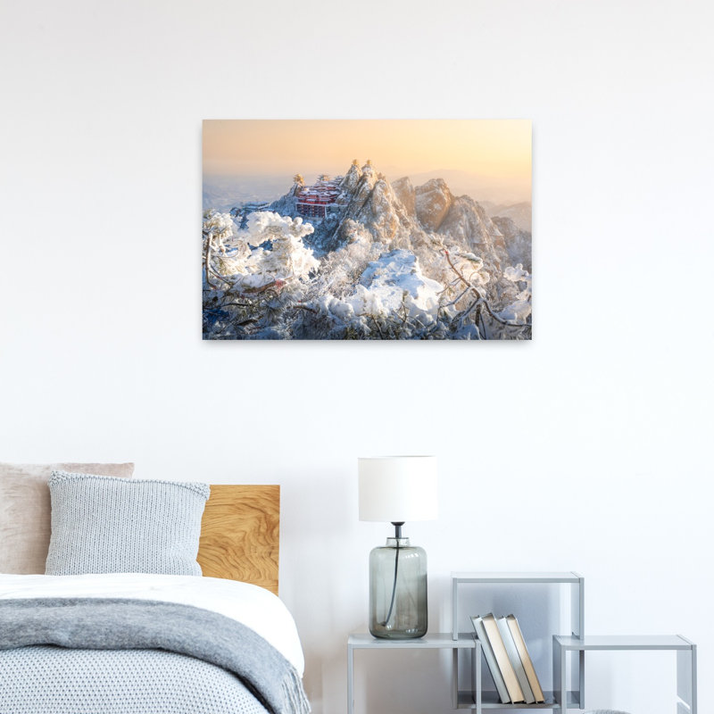 «Winter Mountain Fortress Dramatic Serene Abstract Landscape Mountain», reproduction d'art murale, H 24 po x l 36 po