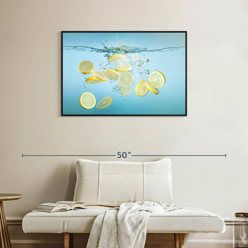 Tranches de citron dans l'eau, Cadre flottant noir, 37 po x 25 po
