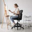 Chaise de dessinateur, chaise de bureau haute avec dossier en maille, accoudoirs, chaise de bureau ergonomique de direction avec repose-pieds.
