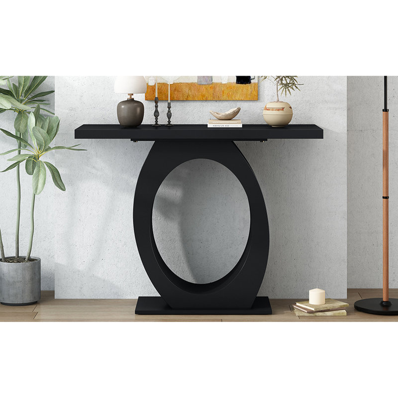 Élégante console avec base en forme d'œuf. Noir +, décoration intérieure. 40,17 po X P 15,35 po x H 32,33 po. Profond, large, élevé. Ajoute de l'élégance à la chambre à coucher