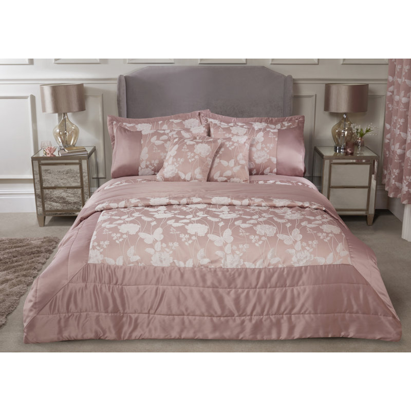Leah Polyester Floral Bedspread with Pillow Shams Included, Pink