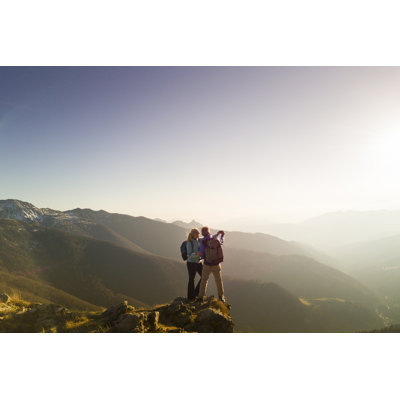 Couple de randonnée Take Selfie par AscentxMédias