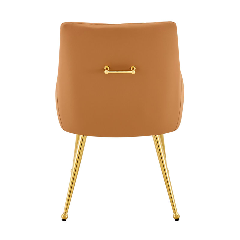 Chaise de salle à manger rembourrée en cuir avec dossier capitonné Diamond, Light Brown, Light Brown, Light Brown