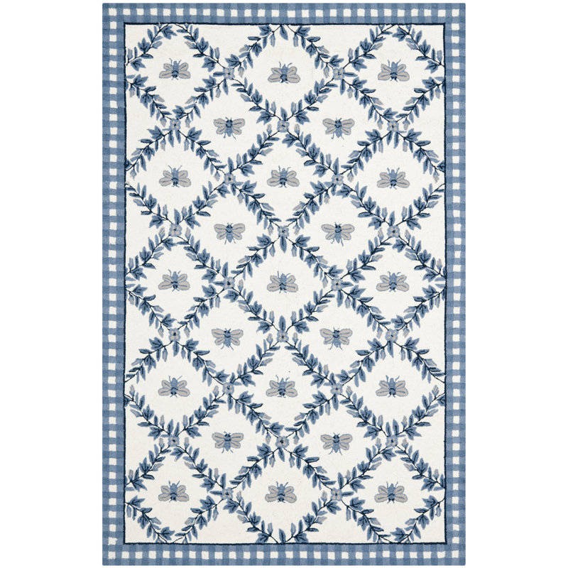 Kinchen Hand Hooked Wool Floral Rug, Rectangle 3'9" x 5'9"