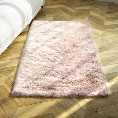 Faux Fox Fur Area Rug, Soft Fluffy Shaggy Plush Rug