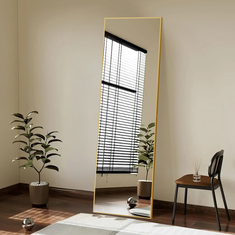 Miroir pleine longueur Mirta, 59 po x 16 po, Doré