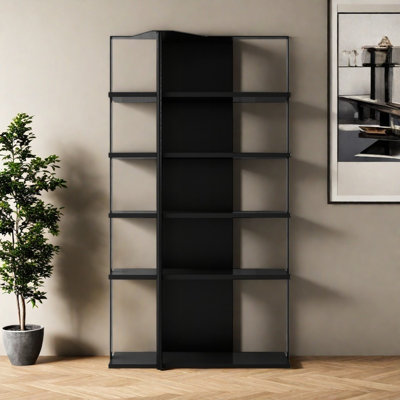 Minimalist and light luxury bookcase