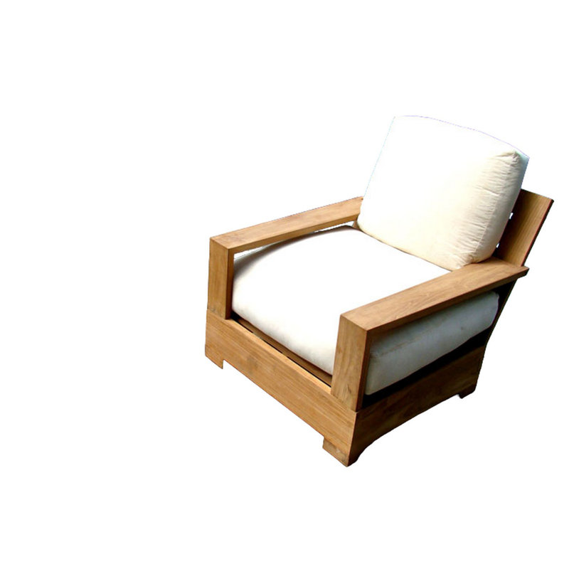 Leveb Outdoor Lounge Chair