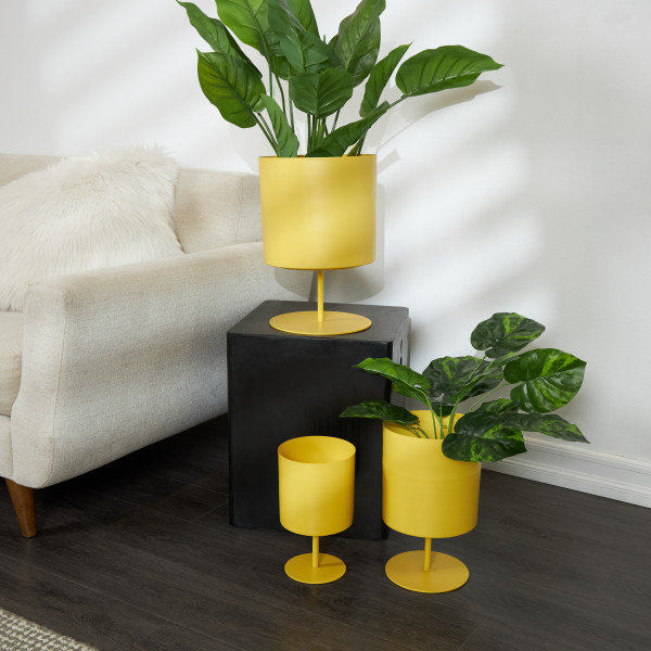 Gabriele Metal Pot Planter - Set of 3, Yellow