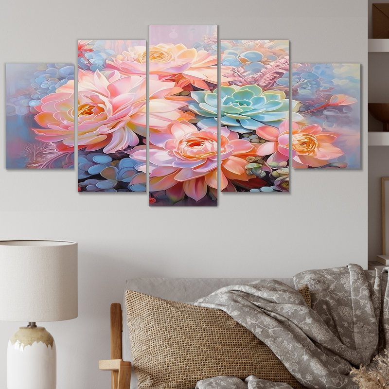 «Delicate Blossoming Succulent Tender Pastels II», art mural sur toile, 5 panneaux