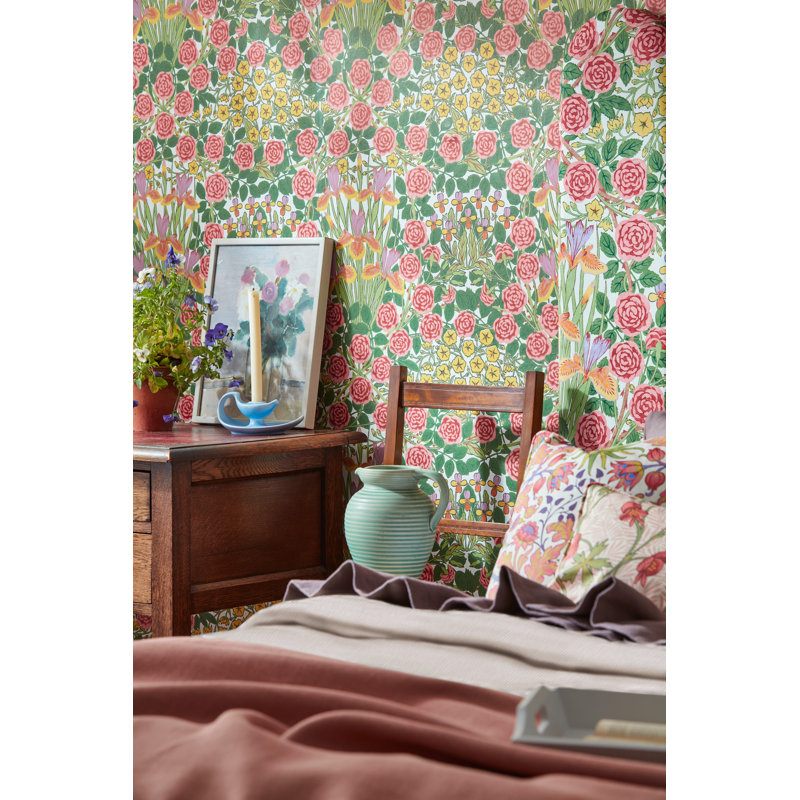Campanula 10.05m x 52cm Matte Wallpaper Roll, Sunburst