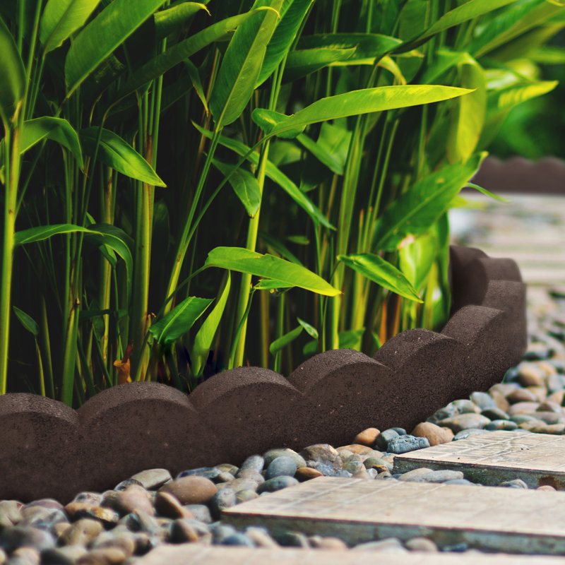 SCALLOP BORDERS 9 cm H x 120 cm W Lawn Edging Fencing, Brown