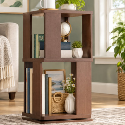 Cette bibliothèque ronde à 2 niveaux, en bois massif brun, pivote à 360 ° pour organiser les articles dans les coins des chambres à coucher, des chambres d'enfants, des bureaux ou d'autres petits espaces.