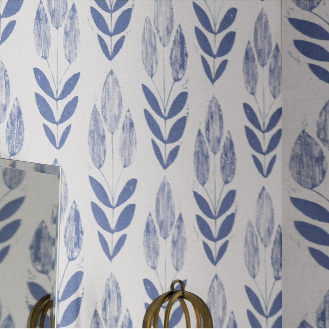 Guyer Floral Roll Andover Mills™ Color: Blue Size: 396" L x 20.5" W
