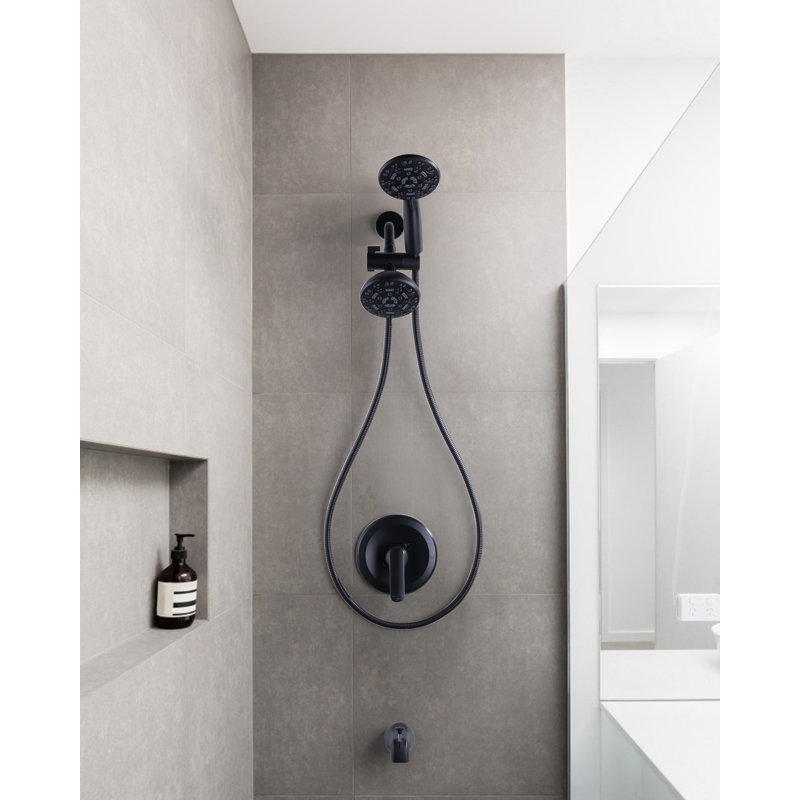 Robinet de douche à pression équilibrée avec valve brute