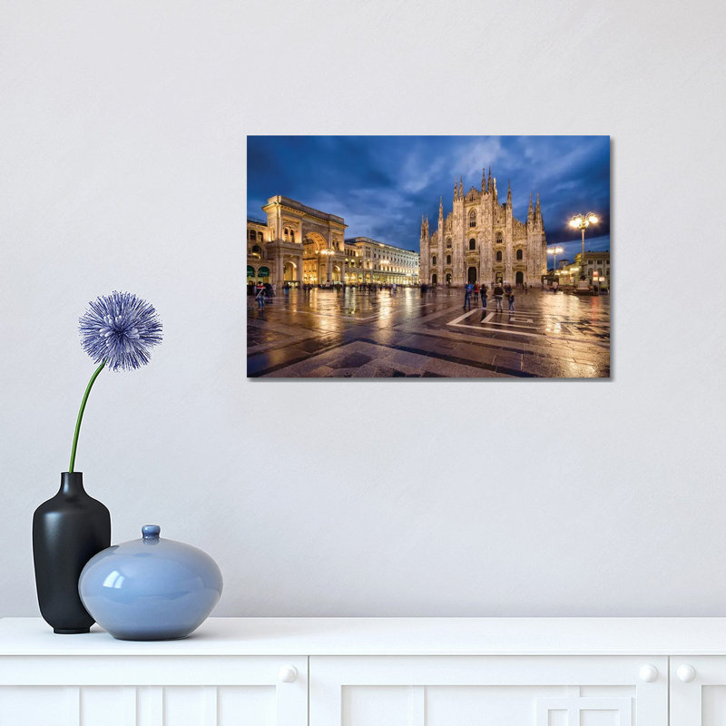 Cathédrale de Milan (Duomo Di Milano) sur la place de la cathédrale, Lombardie, Italie, H 12 po x l 18 po x P 1,5 po