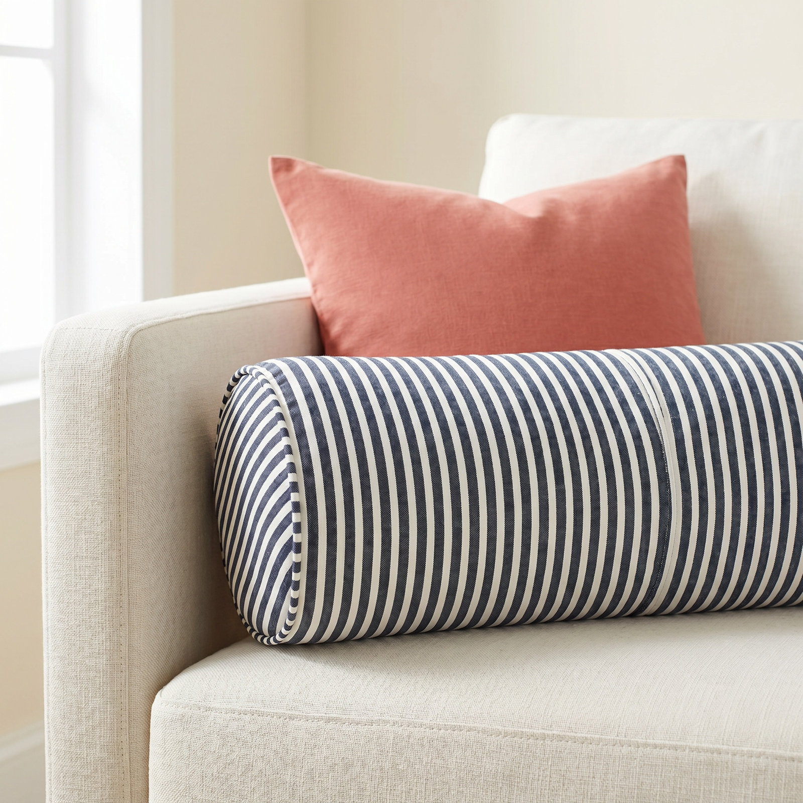 Laurens Striped Indoor/Outdoor Throw Pillow, Navy
