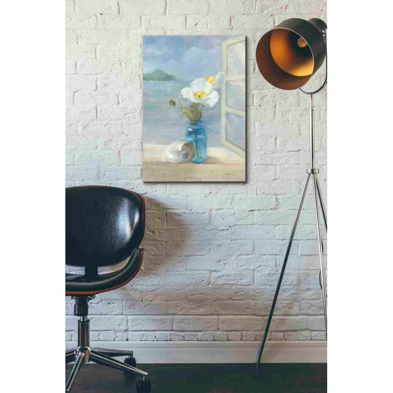 «Coastal Florals II» par Danhui Nai, art mural sur toile, H 26 po x l 18 po x P 0,75 po