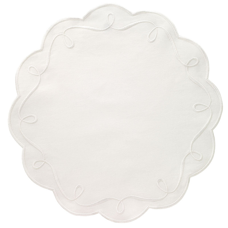 Ribbon Twirl Cotton Blend Scalloped Placemats, White