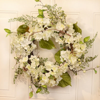 20 " Berry and Hydrangea Silk Wreath