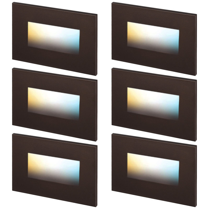 Luminaire de terrasse 120 V à DEL câblé Essential Essential pour marches d'escalier d'intérieur / extérieur